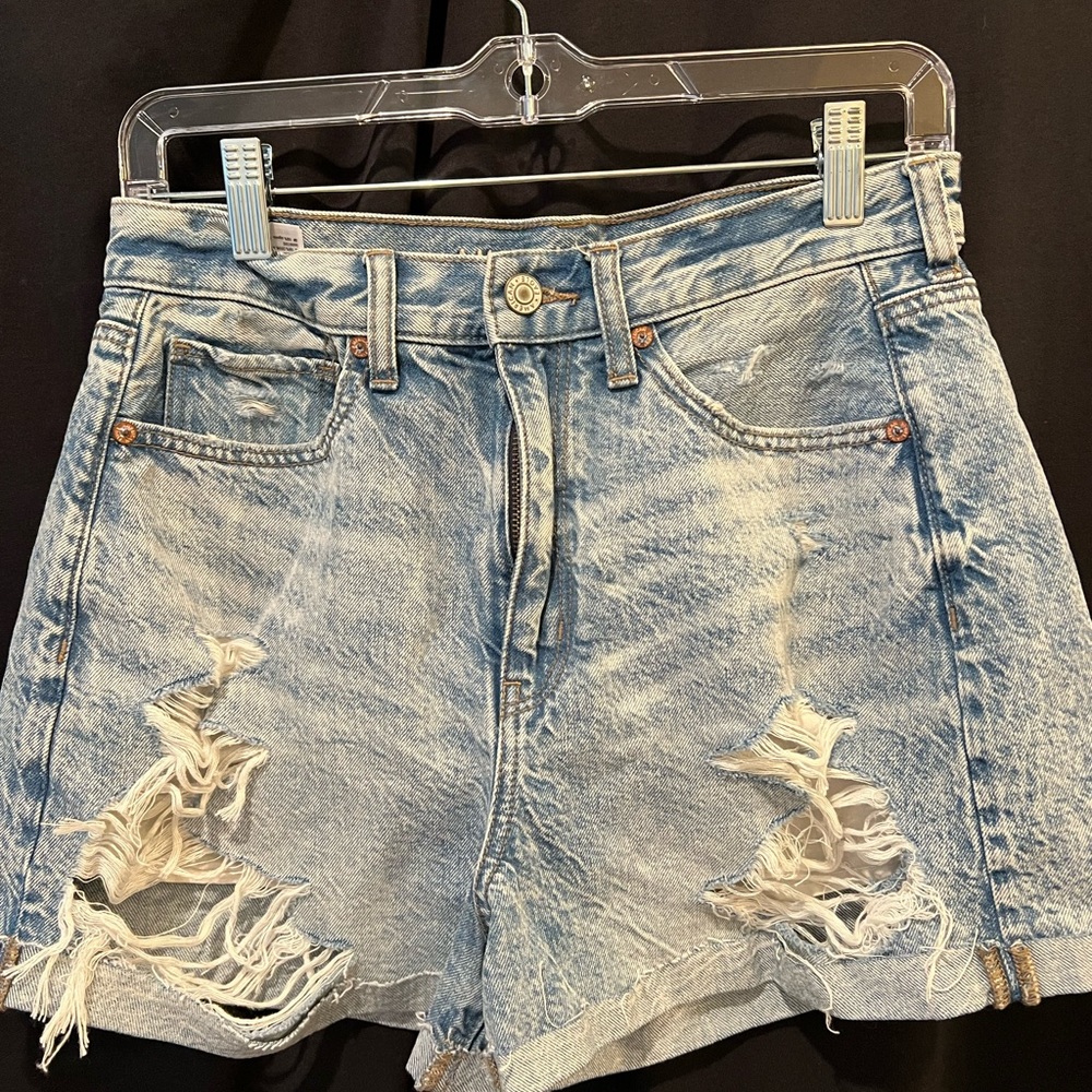 VERVET BY FLYING MONKEY Light Blue Distressed Jean Shorts